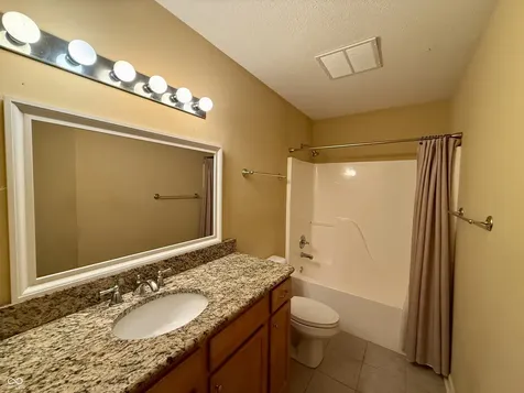 10686 Braewick Circle Fishers IN 46037