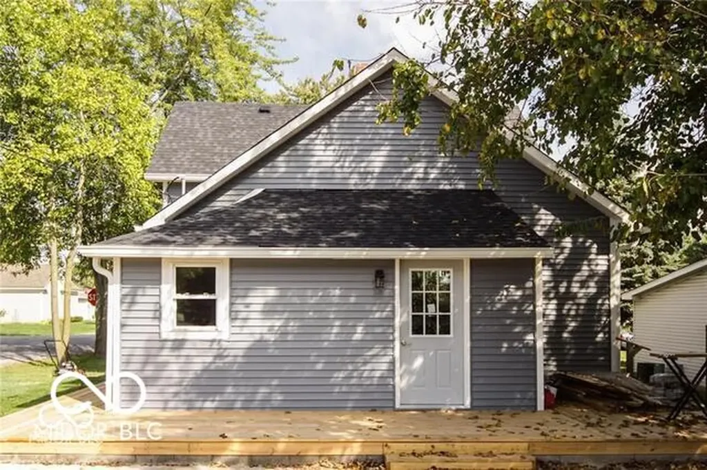 109 E Buckeye Street Cicero IN 46034