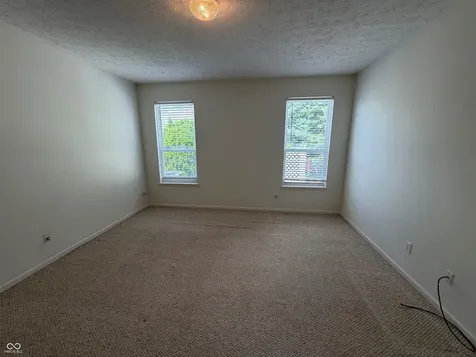 5506 Wilder Way Indianapolis IN 46216