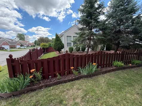 5506 Wilder Way Indianapolis IN 46216