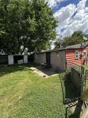 2754 S Lyons Indianapolis IN 46241