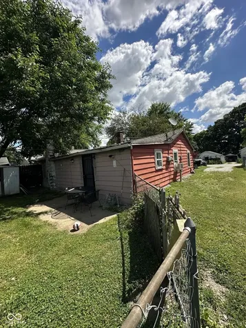 2754 S Lyons Indianapolis IN 46241