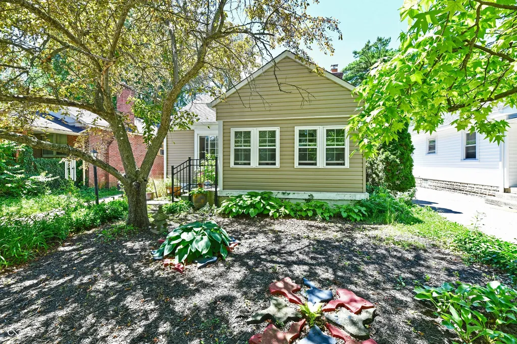 6146 Ralston Avenue Indianapolis IN 46220