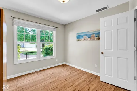 5902 Kennesaw Trail Columbus IN 47203