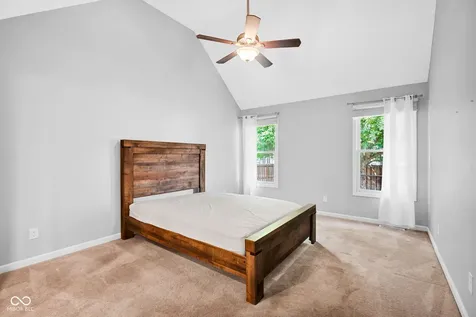 5902 Kennesaw Trail Columbus IN 47203
