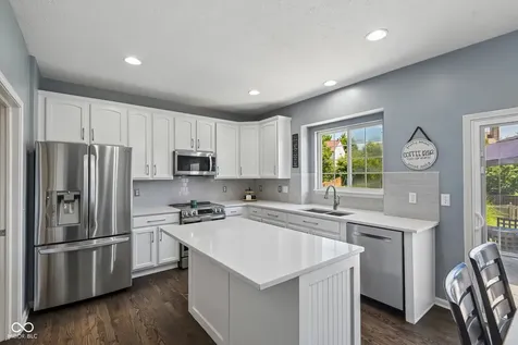 11799 Kittery Fishers IN 46037