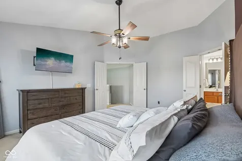 11799 Kittery Fishers IN 46037