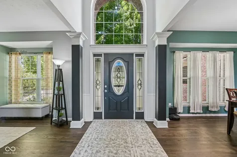 11799 Kittery Fishers IN 46037