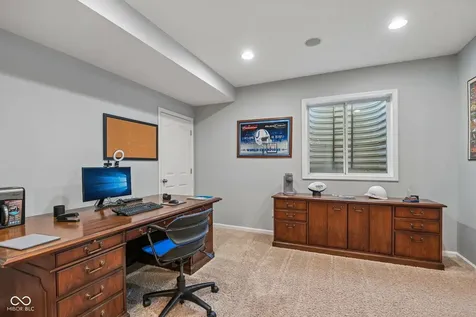 11799 Kittery Fishers IN 46037