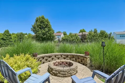 11799 Kittery Fishers IN 46037