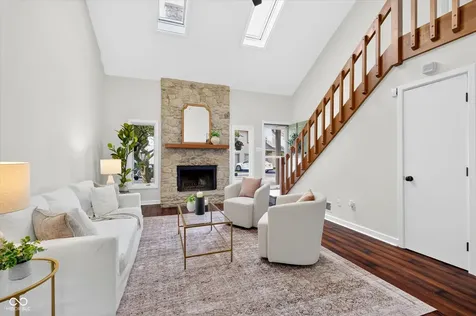 2522 Spring Hill Court Indianapolis IN 46268
