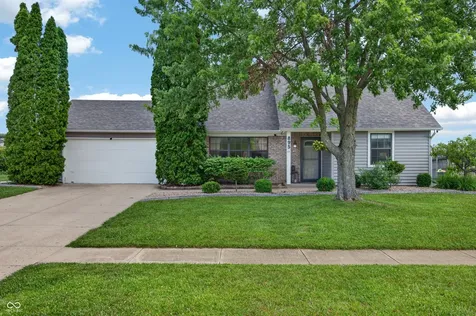 895 Cypress W Greenwood IN 46143
