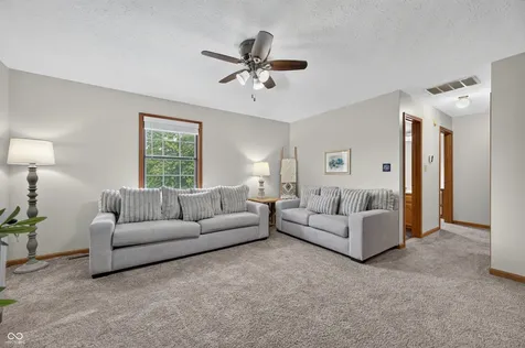 895 Cypress W Greenwood IN 46143