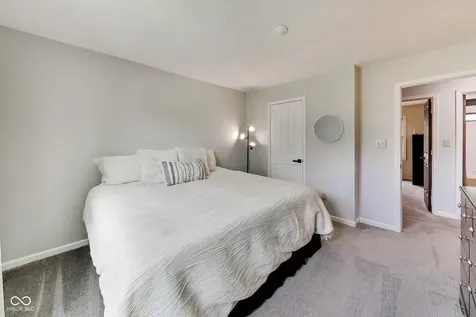14561 Waverly Drive Carmel IN 46033