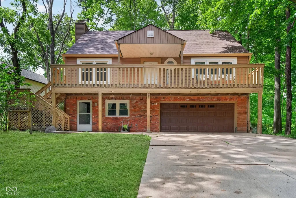 39 Lincoln Coatesville IN 46121