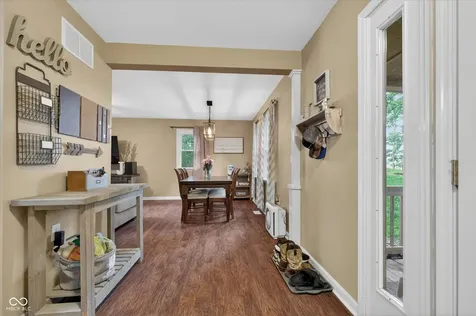 39 Lincoln Coatesville IN 46121