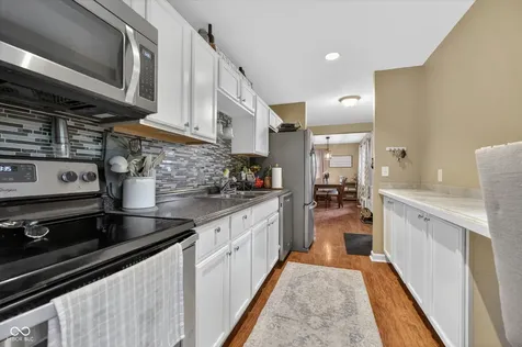 39 Lincoln Coatesville IN 46121