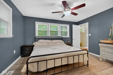 39 Lincoln Coatesville IN 46121