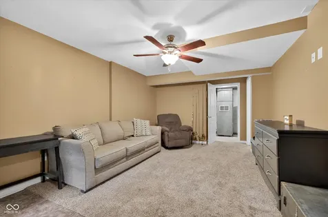 39 Lincoln Coatesville IN 46121