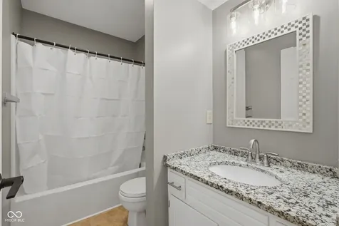 210 Ironwood Noblesville IN 46062