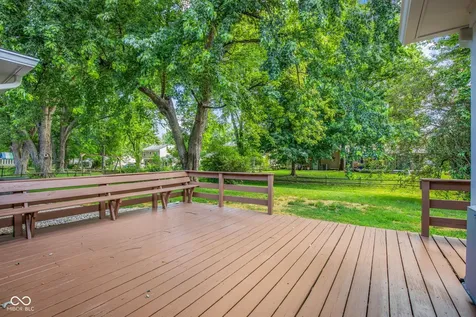 210 Ironwood Noblesville IN 46062