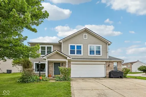 7807 Fox Glen Indianapolis IN 46239