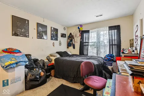 7807 Fox Glen Indianapolis IN 46239
