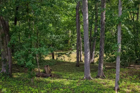 4200 N County Road 1000 E Hope IN 47246