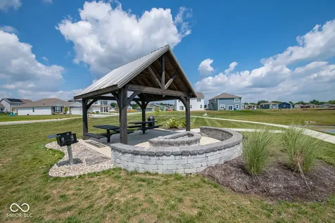 9222 Fitzgerald Drive Indianapolis IN 46239