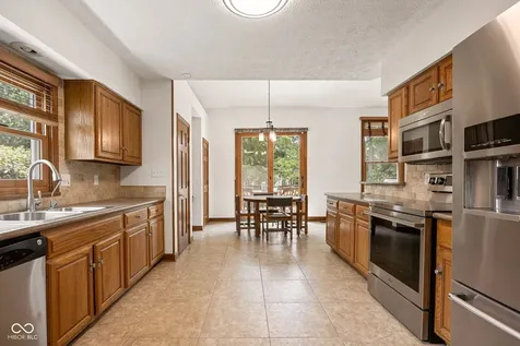 11620 Victoria Court Carmel IN 46033
