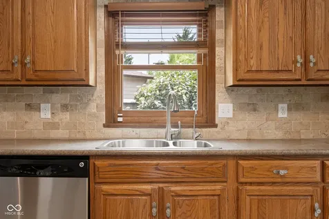 11620 Victoria Court Carmel IN 46033