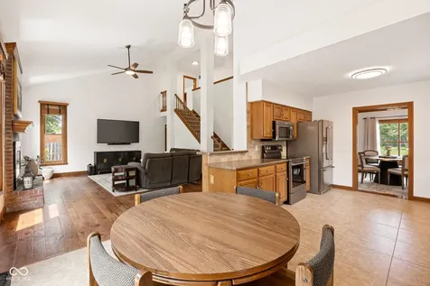 11620 Victoria Court Carmel IN 46033