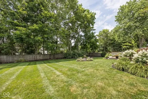 11620 Victoria Court Carmel IN 46033