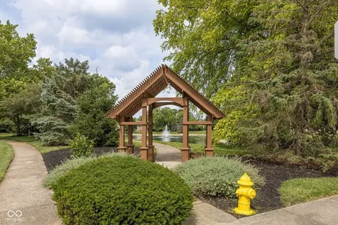 11620 Victoria Court Carmel IN 46033