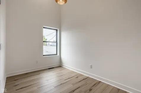 1344 Deloss Street Indianapolis IN 46203