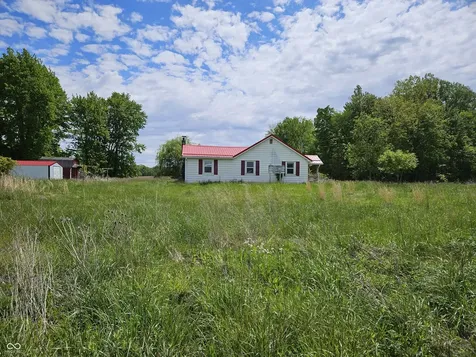 10731 Newport Road Bowling Green IN 47833