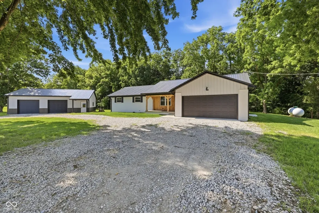 8667 W County Road 550 N North Salem IN 46165