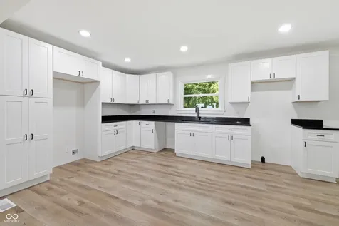 8667 W County Road 550 N North Salem IN 46165