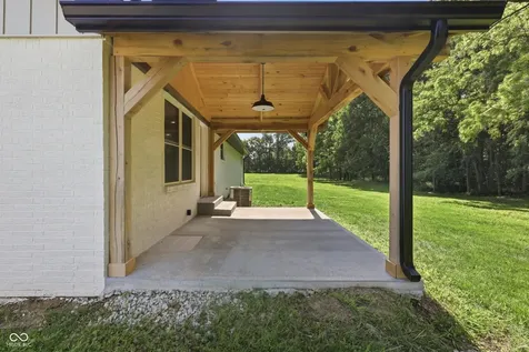 8667 W County Road 550 N North Salem IN 46165
