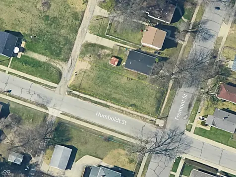 2503 Humboldt Street South Bend IN 46628