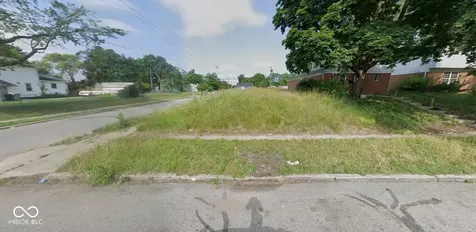 2503 Humboldt Street South Bend IN 46628