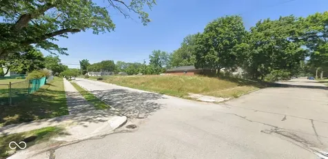 2503 Humboldt Street South Bend IN 46628