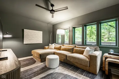8161 Beech Knoll Indianapolis IN 46256