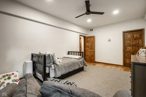 8161 Beech Knoll Indianapolis IN 46256