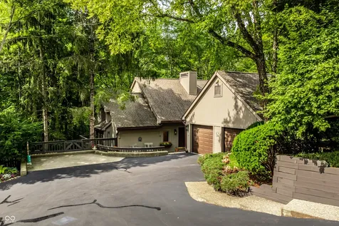 8161 Beech Knoll Indianapolis IN 46256