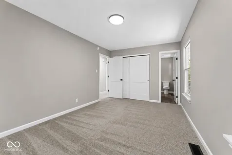 4327 Ashwood Drive Indianapolis IN 46268