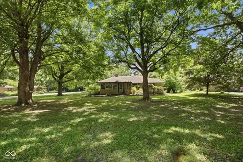 2705 W 44th Street Indianapolis IN 46228
