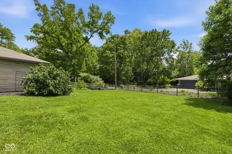 2705 W 44th Street Indianapolis IN 46228