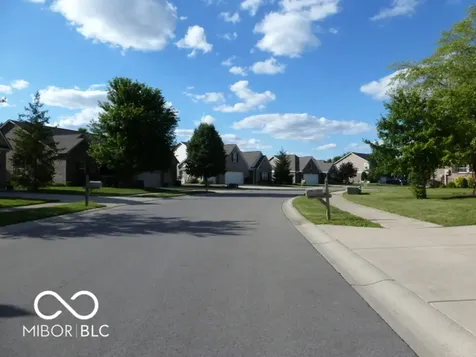 9849 N Anchor Bend Mccordsville IN 46055