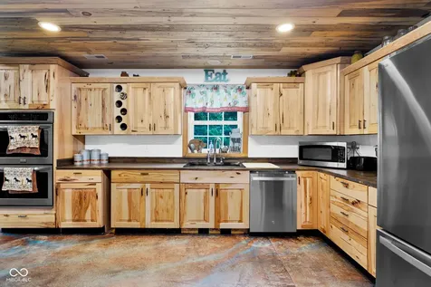 1975 S County Road 800 W North Vernon IN 47265